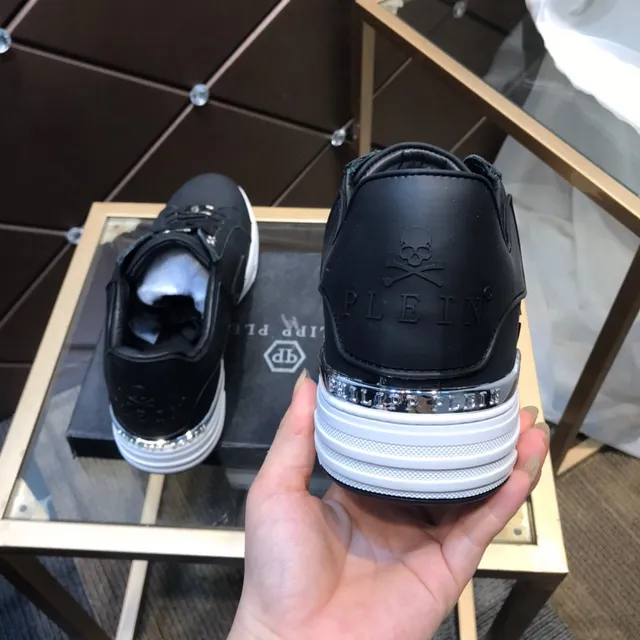 Philipp Plein PP Logo Sneaker Black and White Lifestyle Sneakers