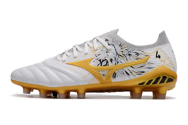 Mizuno White Gold Low-Cut Synthetic Upper Quilted Toe Box Firm-Ground Soccer Shoes