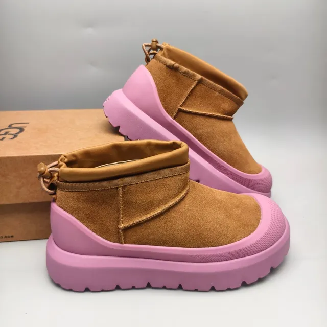 UGG Brown Pink Suede Upper Platform Sole Snow Boots