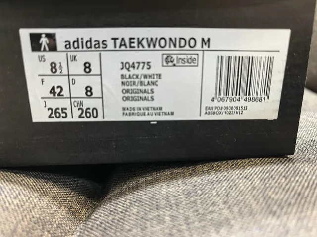 Adidas White Gray Low-Top Quilted Toe Cap Sneakers