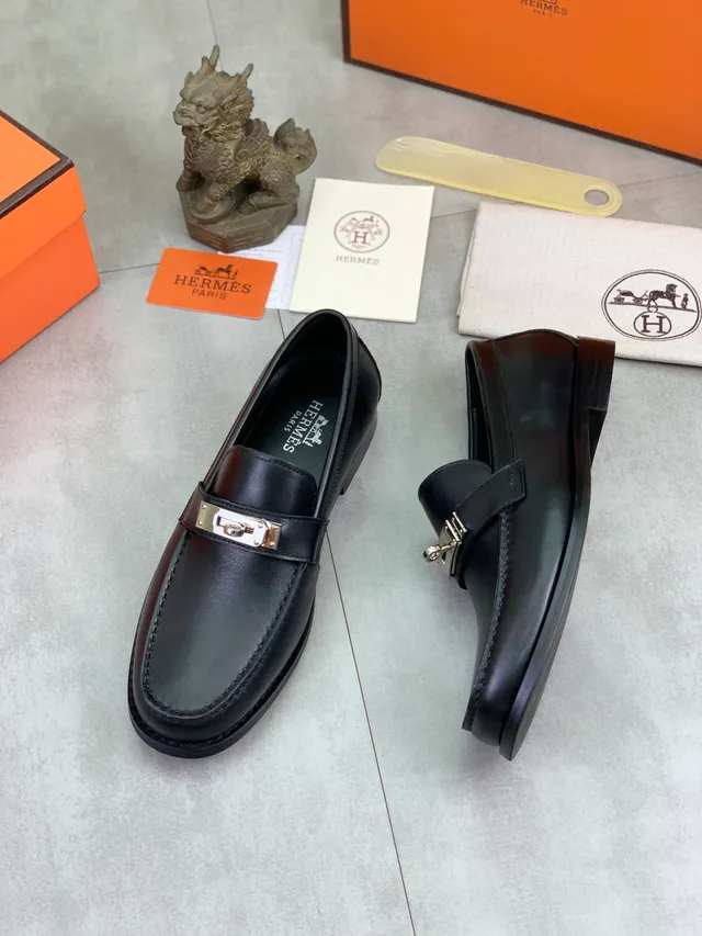 Hermès Oran Black Leather Buckle Strap Loafers