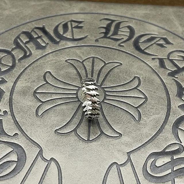 Chrome Hearts Spiked Chain Ring Silver Curb Band High-Polish Metal Ring