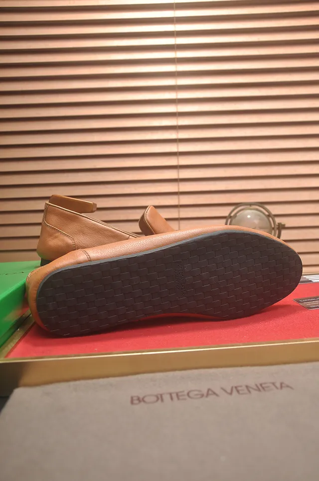 Bottega Veneta Tan Leather Moc-Toe Slip-On Loafers