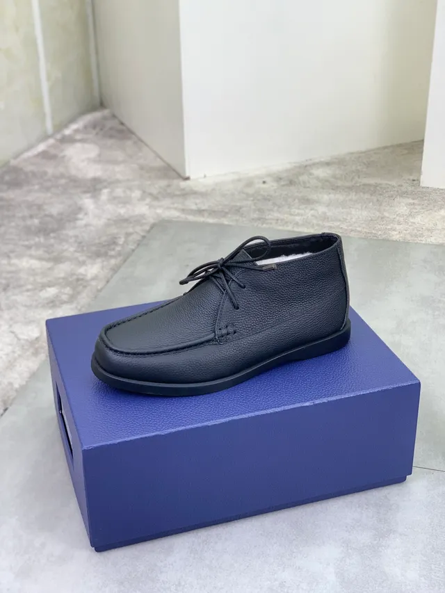 Dior Boat Shoe Black White Pebbled Leather Lace-Up Moccasin Boat Shoes