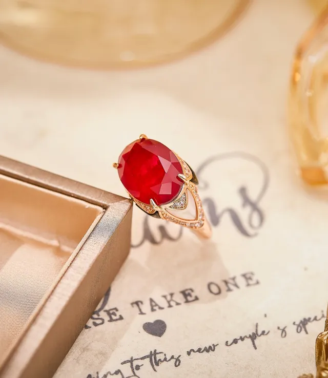 Red Gold Oval Faceted Gemstone Setting Ring