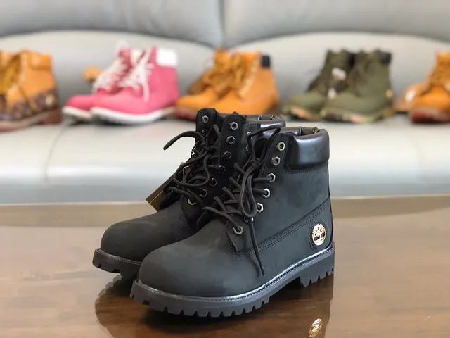 Timberland Premium 6-Inch Black Nubuck Work Boots