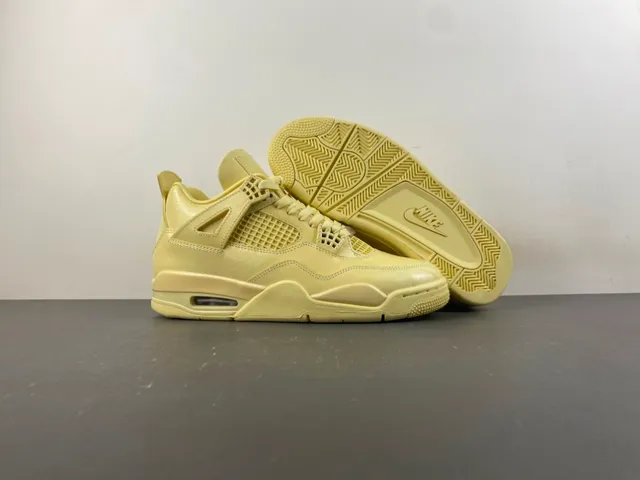 Air Jordan 4 Monochromatic Yellow Basketball Shoes