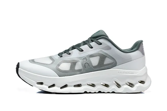 On Black White Engineered Mesh Upper Open Hexagonal CloudTec Pods Running Shoes