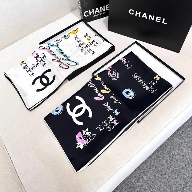 Chanel Scarf-Tied Strapless Graphic-Print Vest Top