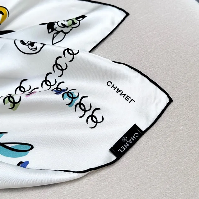 Chanel Scarf-Tied Strapless Graphic-Print Vest Top