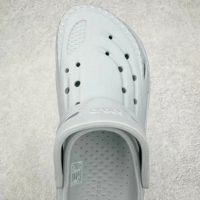 Crocs Echo Clog Light Gray Molded Foam Clog