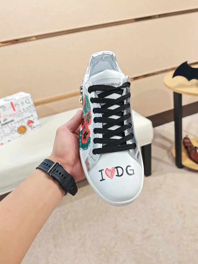 Dolce & Gabbana White Multicolor Hand-Painted Floral Motif Graffiti-Style Text Lifestyle Sneakers