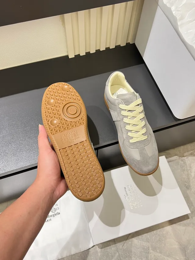 Maison Margiela White Multicolor Low-Top Leather Upper Lifestyle Sneakers