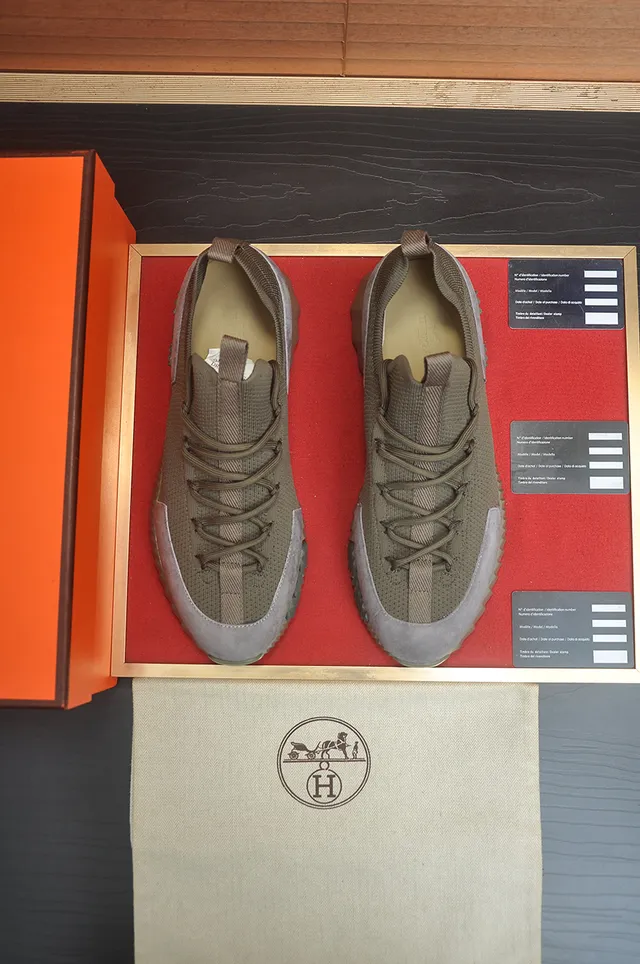 Adidas Yeezy Boost 700 Olive Green Knit Lifestyle Sneaker