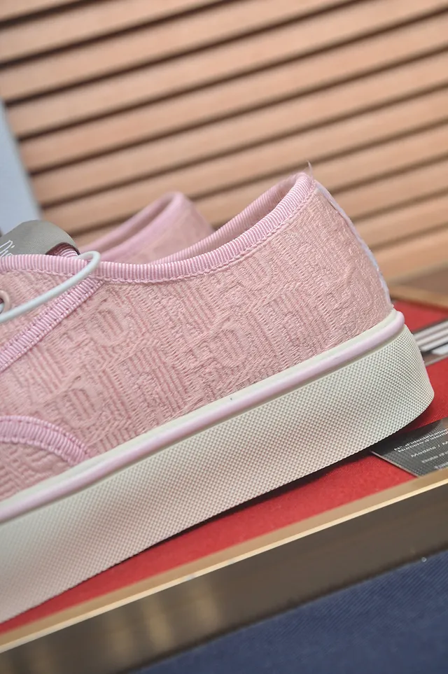 Vans Pink Beige Low-Top Textile Upper Lifestyle Sneakers