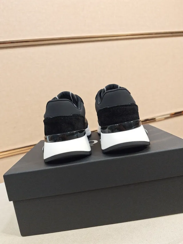 Hugo Boss Black and White Lifestyle Sneaker