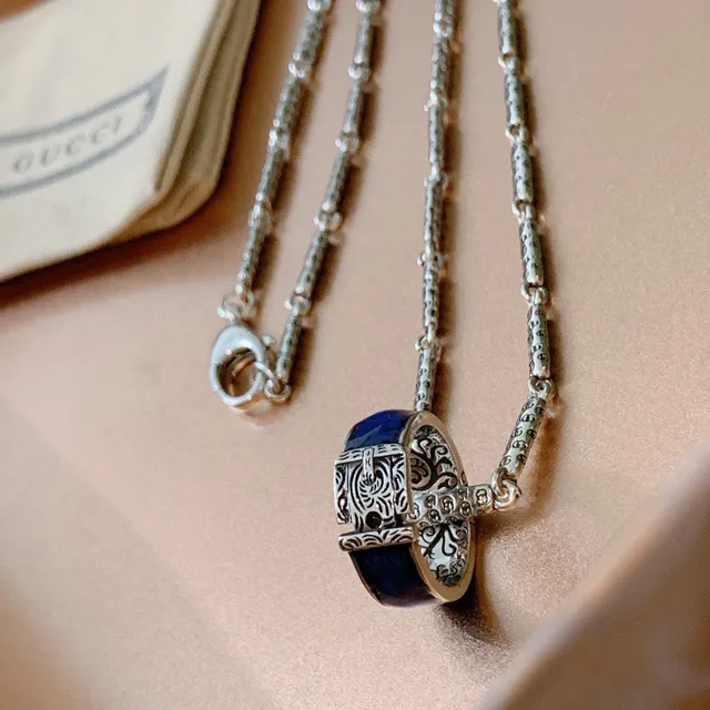 Gucci Dionysus Silver Blue Chain Link Ornate Engraved Pendant Necklace