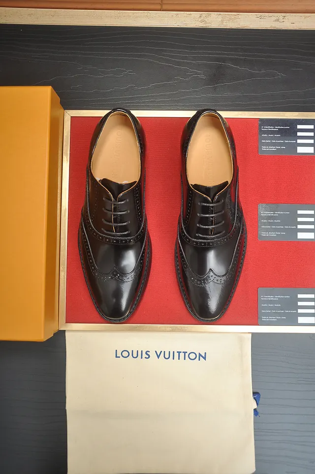 Louis Vuitton Black Beige Polished Leather Full Wingtip Brogue