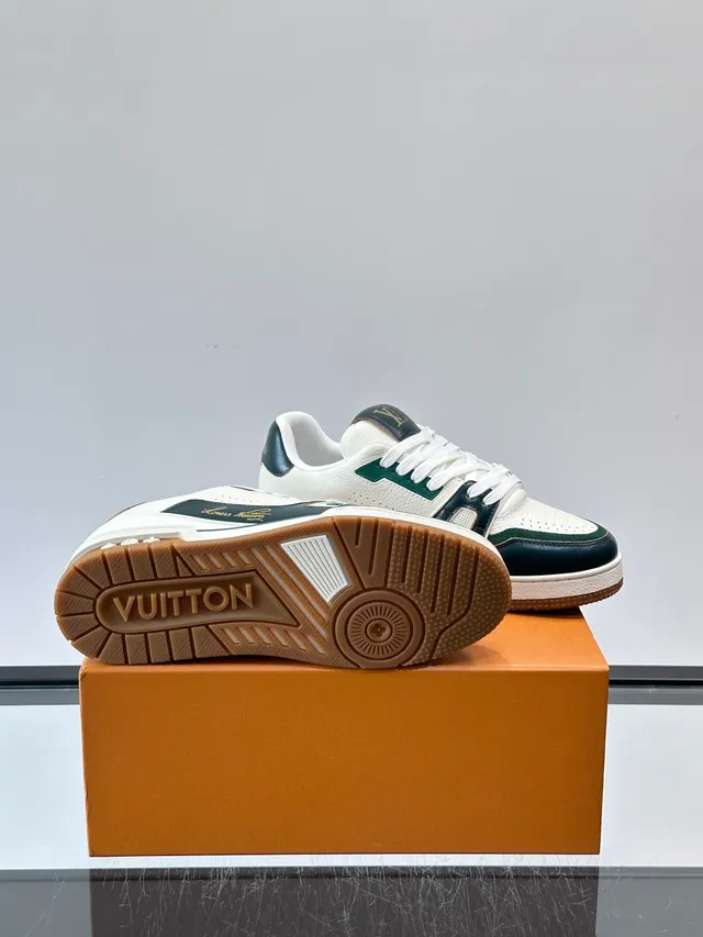 Louis Vuitton LV Trainer White Green Layered Leather Panels Perforated Toe Cap Lifestyle Sneakers