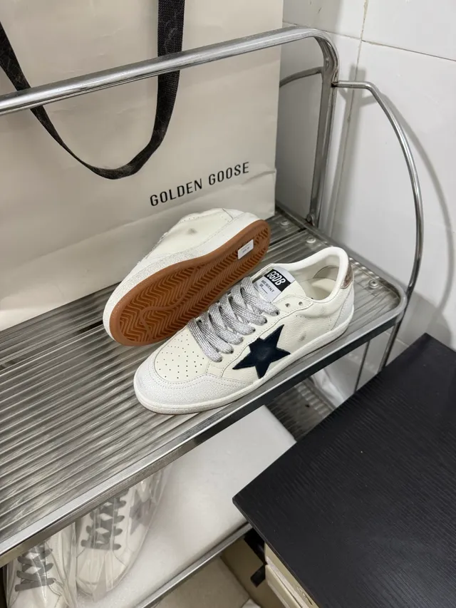 Golden Goose Ball Star Off-White Distressed Leather Lifestyle Sneakers