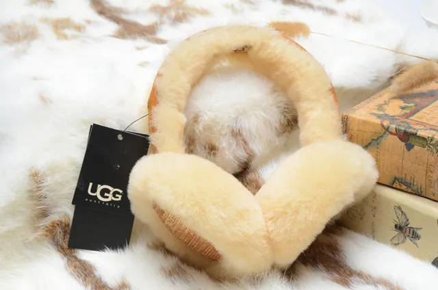 Black Brown Fur-Lined Mesh Interior Beanie