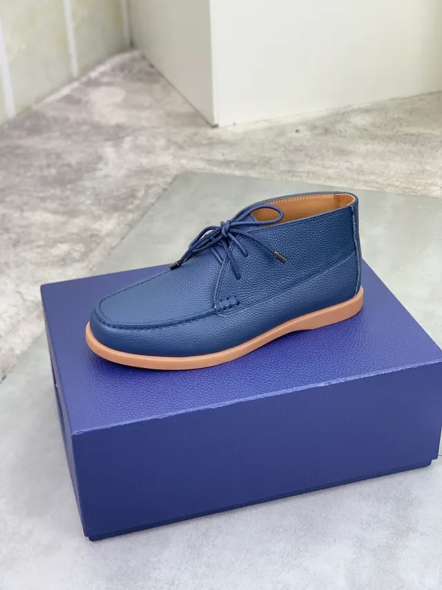 Dior Navy Beige Pebbled Leather Lace-Up Moccasin Boat Shoes