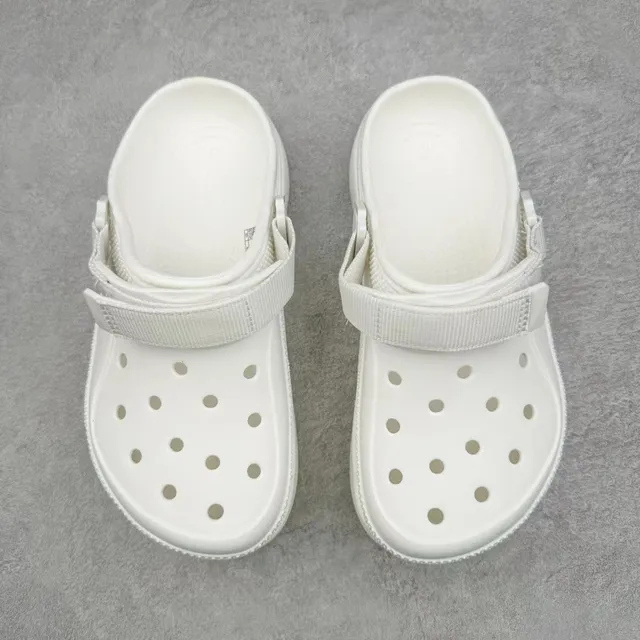 Crocs Echo Clog White Platform Strap Clog