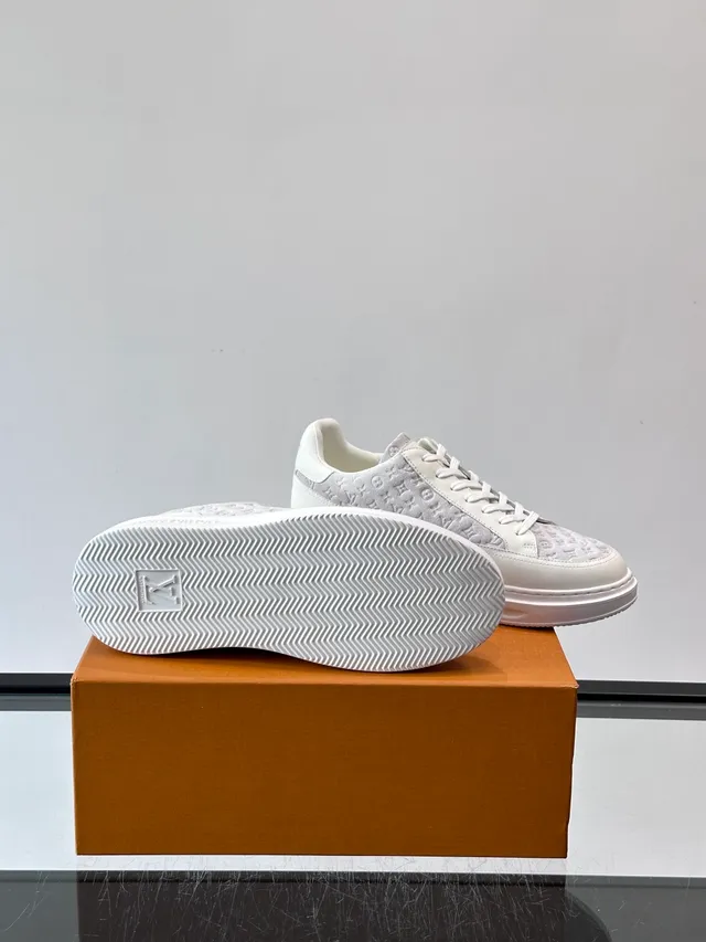 Louis Vuitton White Gray Monogrammed Suede And Leather Low-Top Trainer Silhouette Lifestyle Sneakers