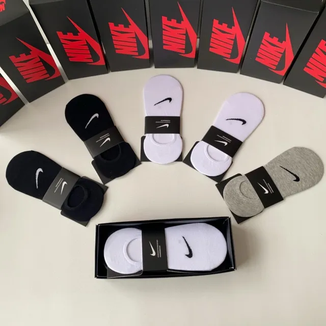 Nike Black White No-Show Low-Cut Socks