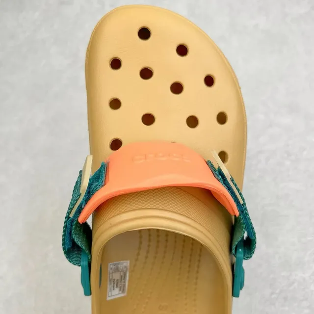 Crocs Echo Beige Blue Molded Foam Adjustable Strap Clog