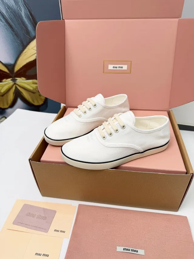 Miu Miu White Black Low-Top Upper Canvas Shoes