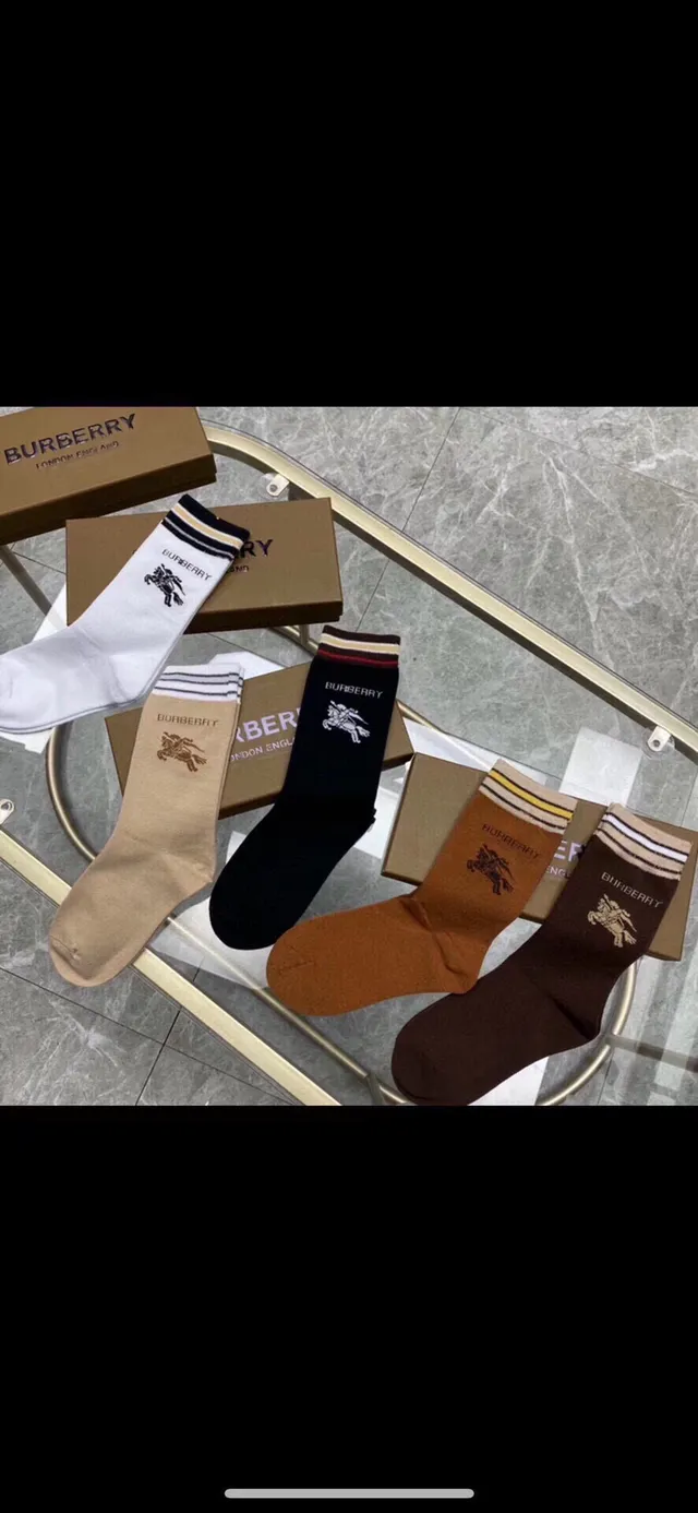 Burberry Logo-Embroidered Striped Cuff Crew Socks
