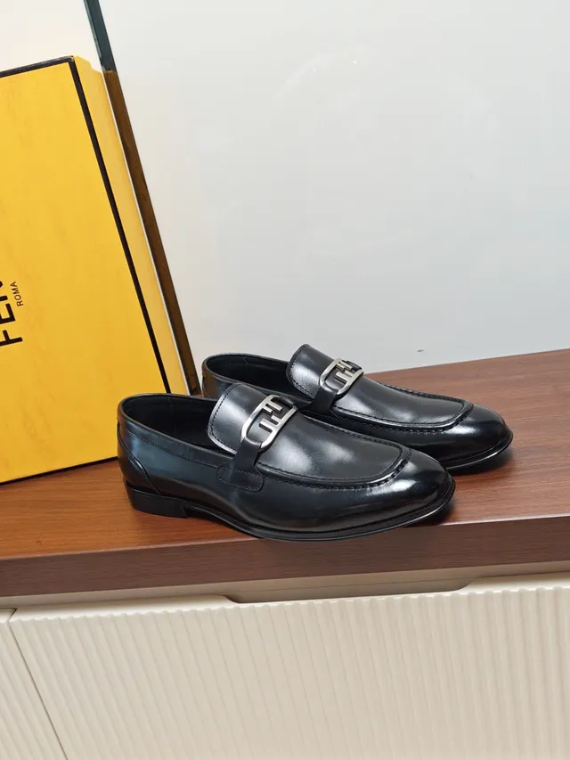 Fendi Horsebit Loafer Black Leather Slip-On Loafer