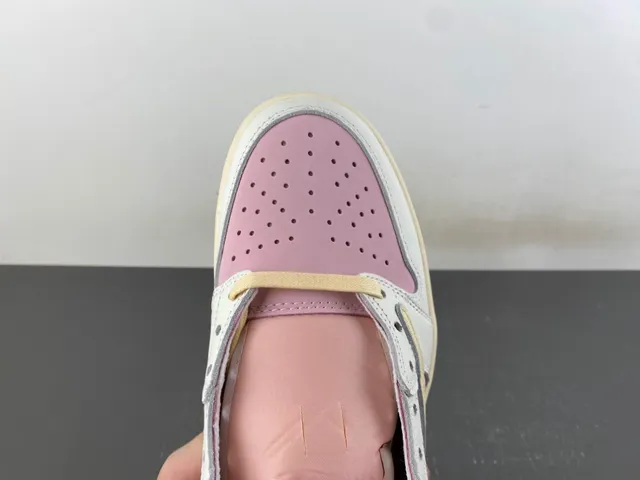 Nike Pink Beige Low-Top Layered Leather Lifestyle Sneakers