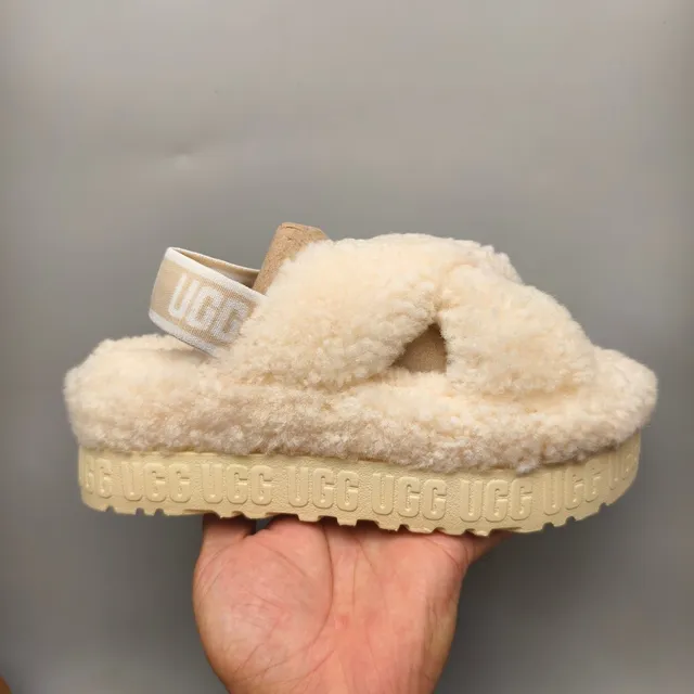 UGG Tasman Off-White Shearling Platform Slippers