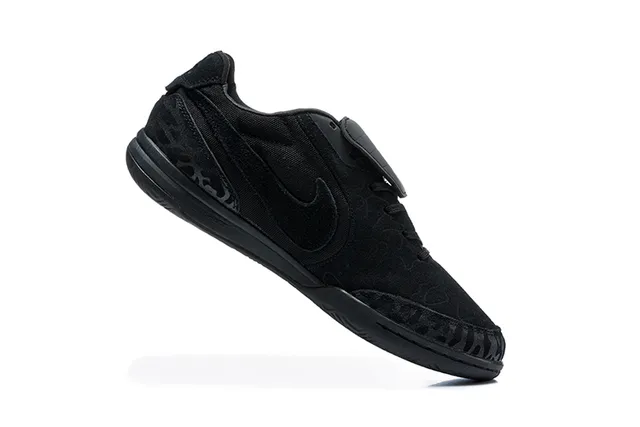 Nike Black Low-Top Suede-Mesh Upper Indoor Soccer Shoes