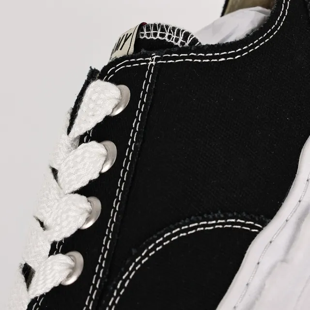 Maison Margiela Black White Deconstructed Oversized Sole Lifestyle Sneakers