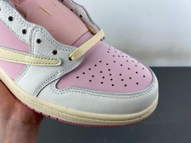 Nike Pink Beige Low-Top Layered Leather Lifestyle Sneakers