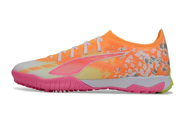 Puma Future Z Pink Orange Low-Cut Knit-Synthetic Upper Sneakers