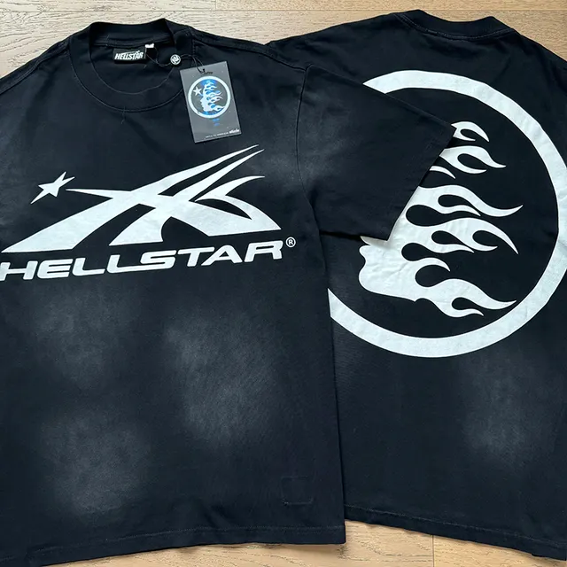 Hellstar Graphic-Print Crewneck T-Shirt and Drawstring Shorts Casual Set