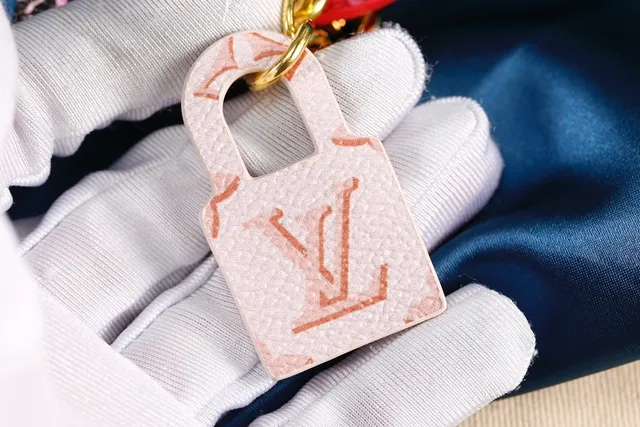 Louis Vuitton Multicolore Charm Set Red Black Monogram-Print Leather Gold-Tone Hardware Crossbody Bag