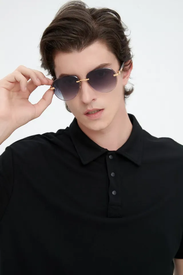 Black Ribbed Collar Three-Button Short-Sleeve Polo Shirt