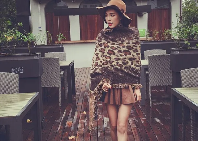 Beige Brown Knitted Leopard Print Scarve