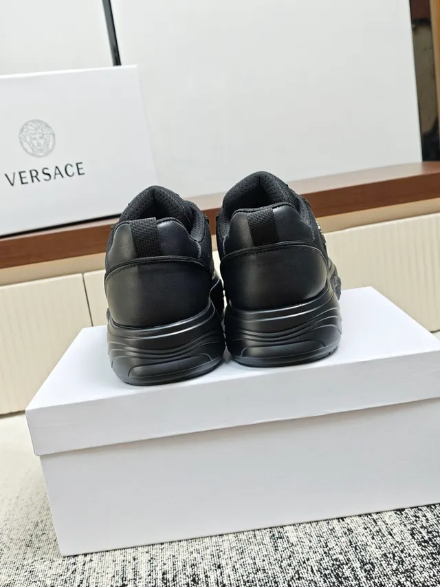 Versace Chain Reaction Black White Platform Sole Medusa Emblem Chunky Sneakers