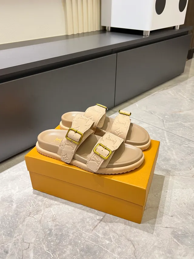 Louis Vuitton Slide Monogram Double-Strap Casual Sandals