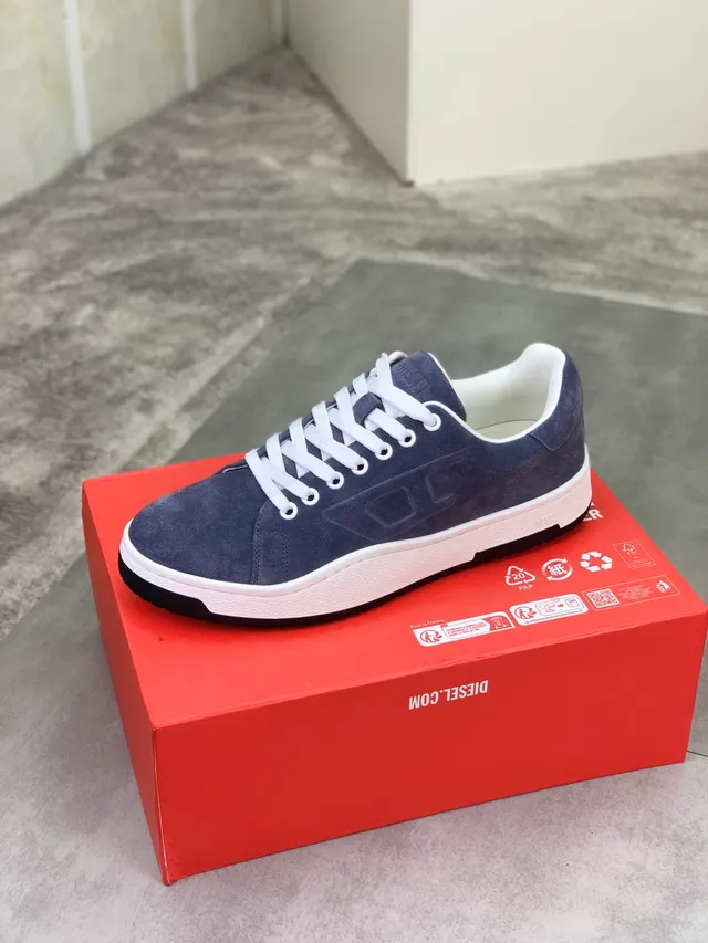 Diesel Navy Suede Low-Top Lifestyle Sneakers