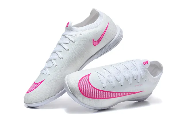 Nike White Pink Flyknit Upper Low-Top Silhouette Indoor Soccer Shoes