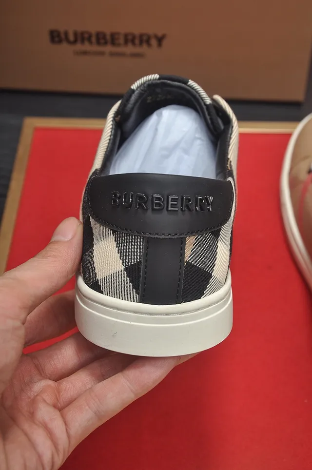 Burberry Beige Multicolor House Check Canvas Upper Flat White Cupsole Lifestyle Sneakers