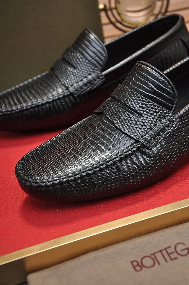 Bottega Veneta Black Reptile-Embossed Leather Penny Strap Loafer