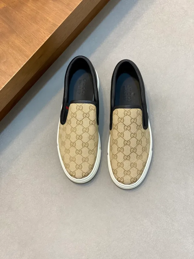 Gucci Beige Black GG Monogram Canvas Leather Heel Counter Loafer
